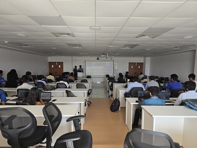 WhatsApp Image 2025-09-24 at 15.51.32