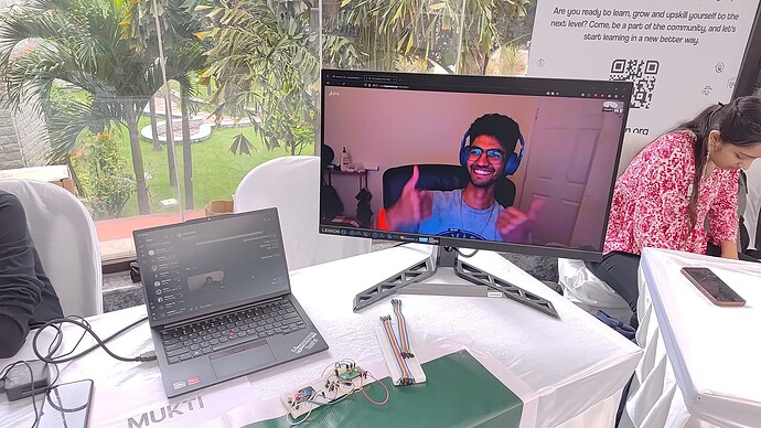 Het Joshi Joining us online!